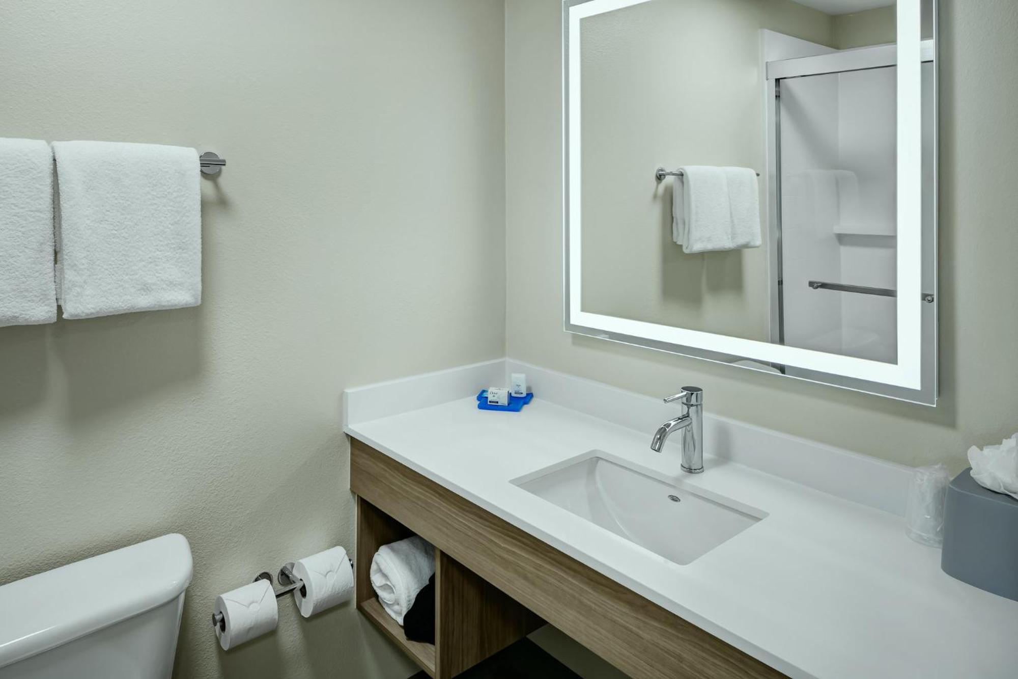 Holiday Inn Express Lewiston By Ihg Экстерьер фото